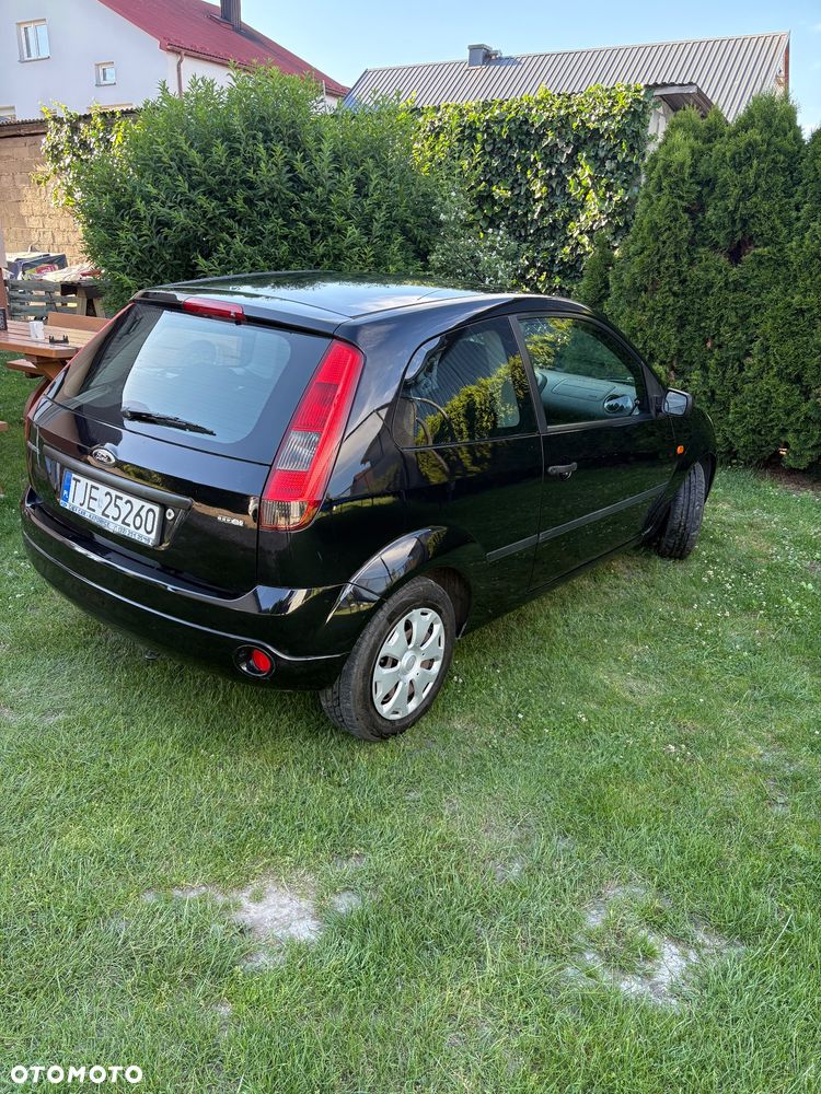 Ford Fiesta - 3