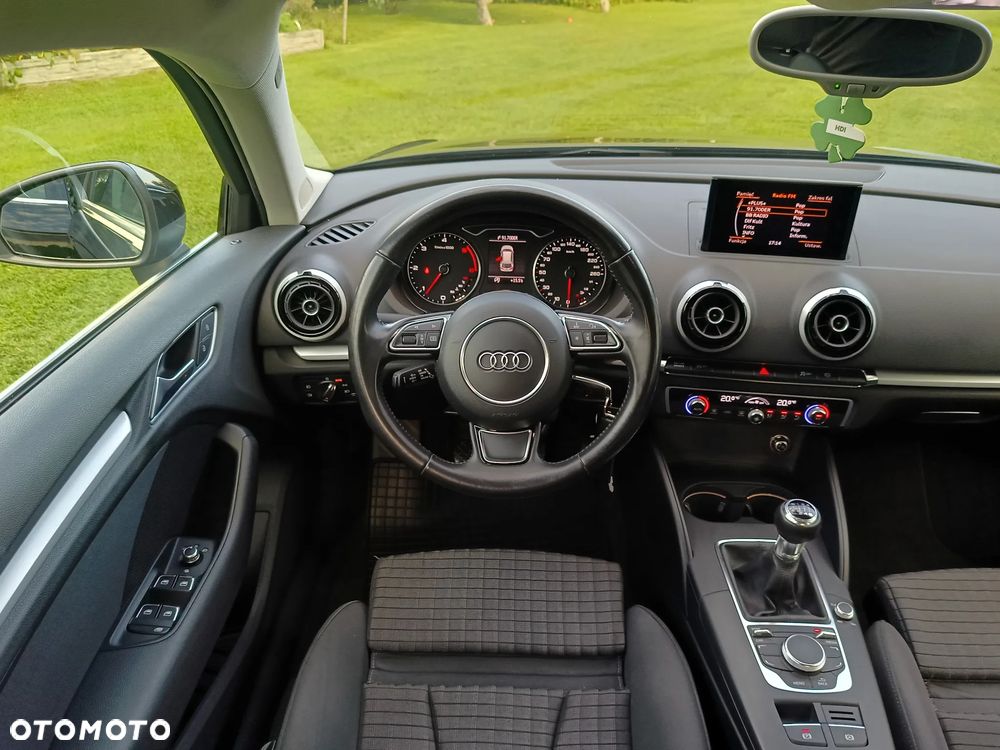 Audi A3 Sportback 2.0 TDI Ambition - 14