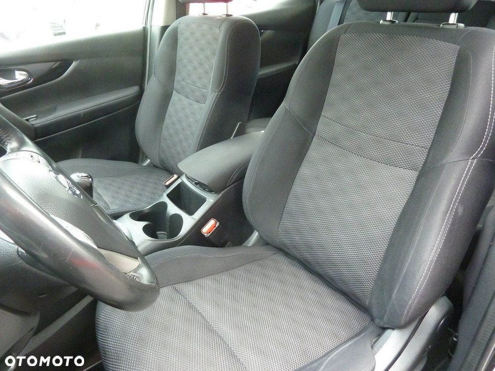 Nissan Qashqai - 14