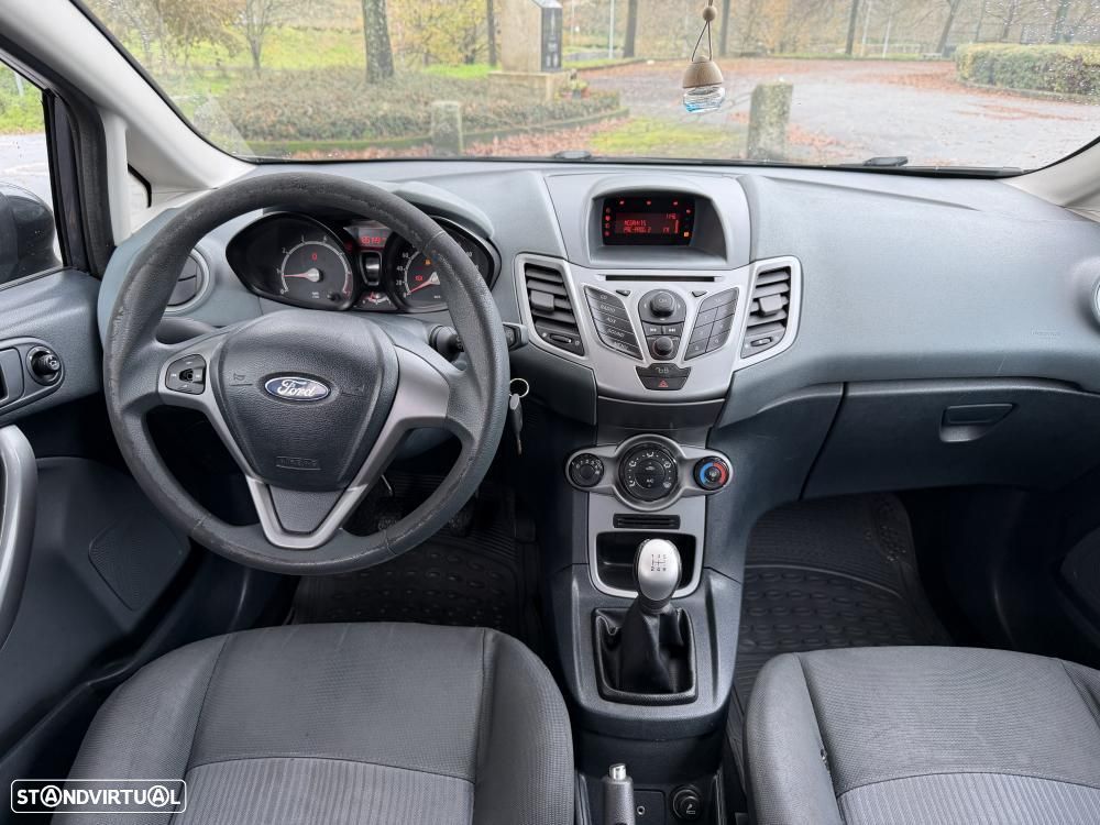 Ford Fiesta 1.25 Titanium - 10