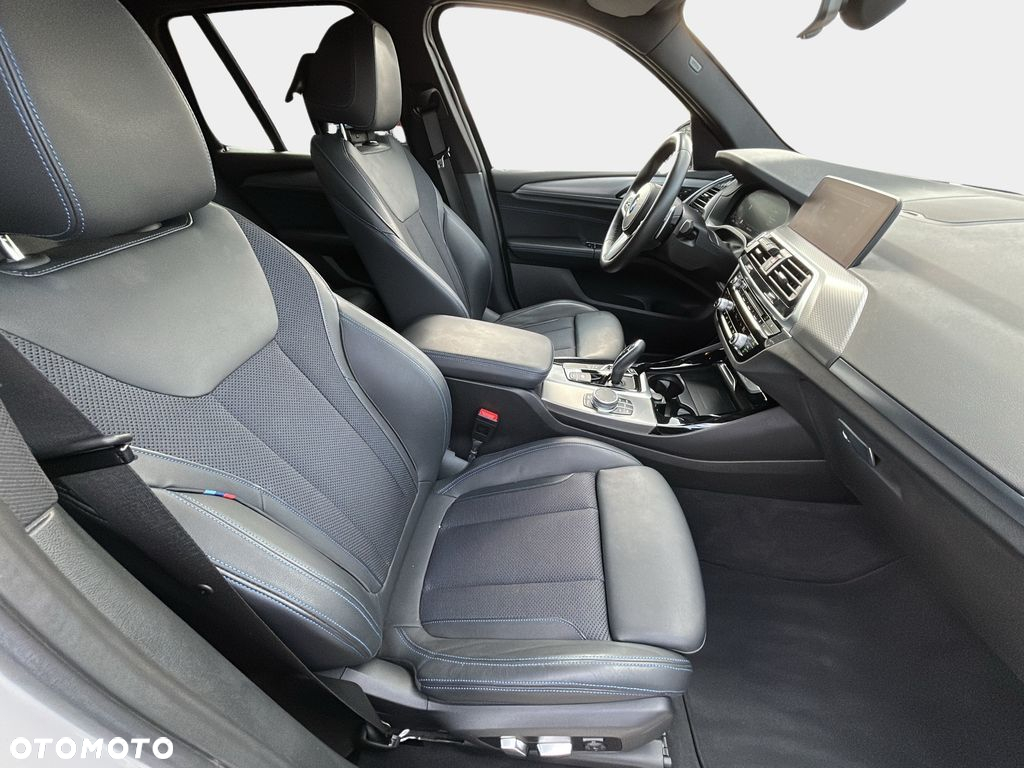 BMW X3 - 11