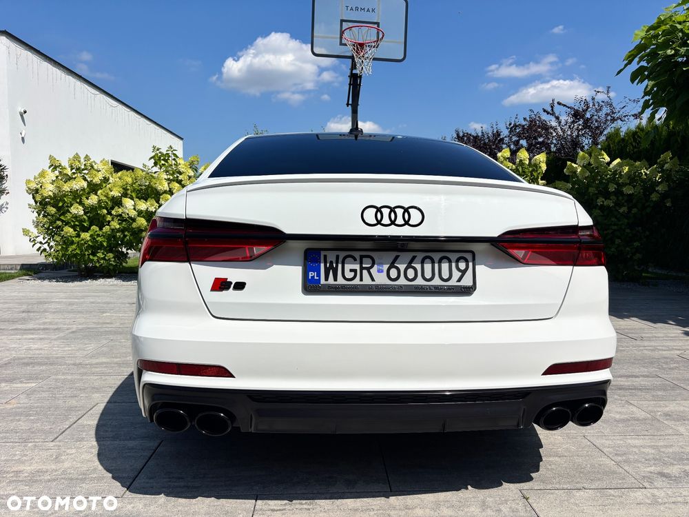 Audi S6 Limousine - 10