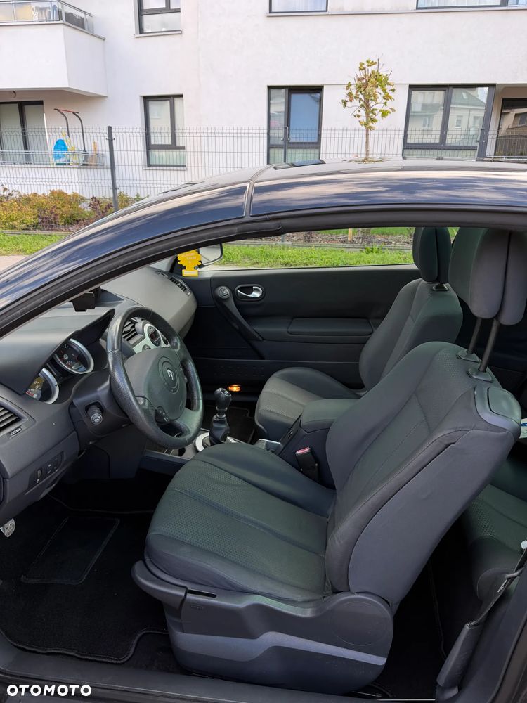 Renault Megane 1.9 dCi Privilege - 9
