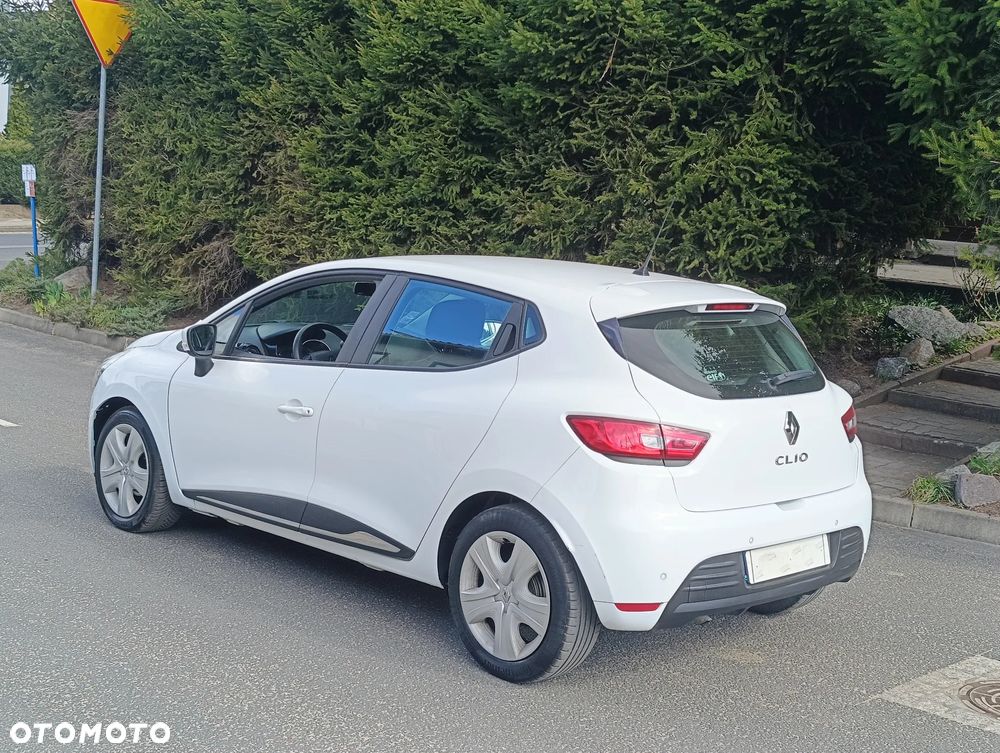 Renault Clio 1.5 dCi Alize - 20