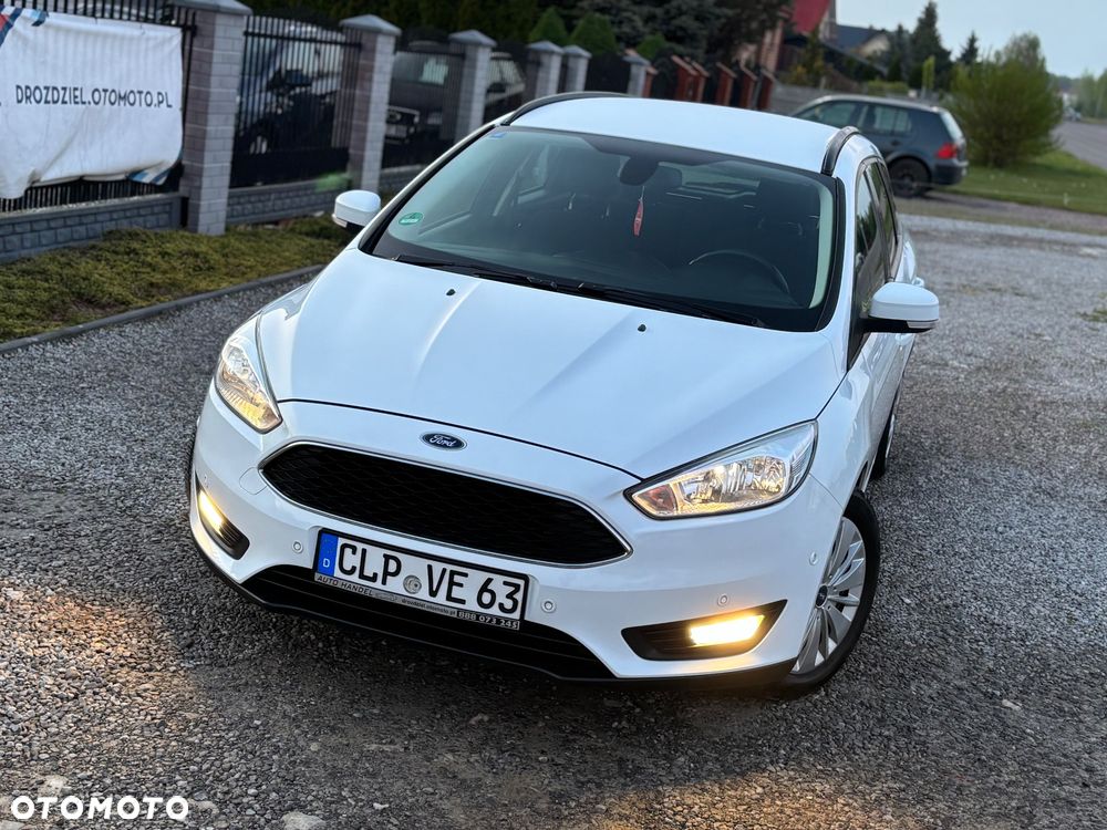 Ford Focus - 1