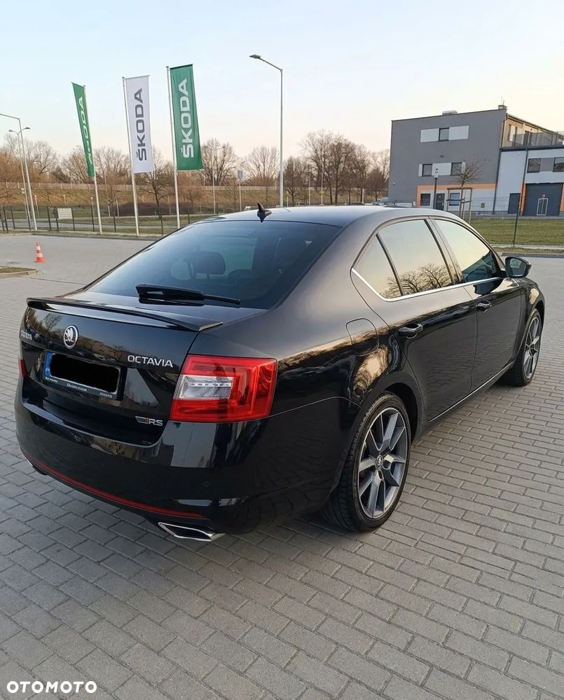 Skoda Octavia 2.0 TDI RS - 12