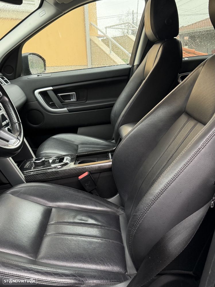 Land Rover Discovery Sport 2.0 TD4 HSE Luxury Auto - 23