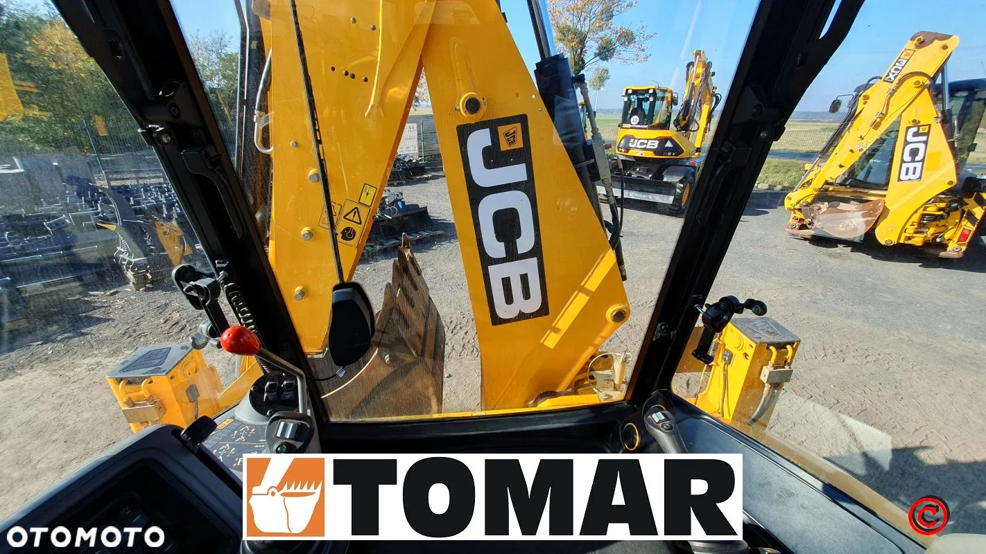JCB JCB 4CX - 28
