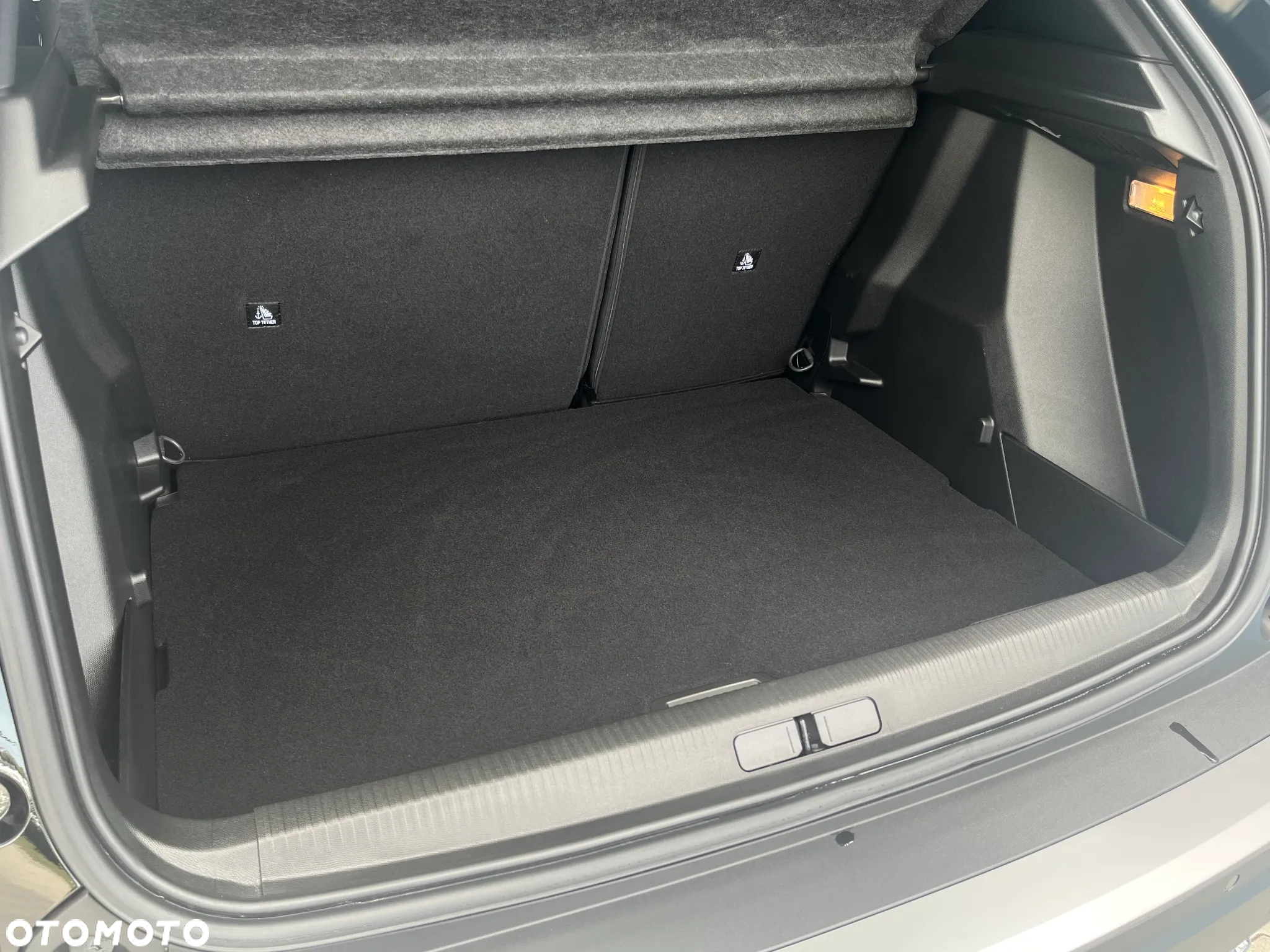 Peugeot 2008 PureTech mHEV GT e-DCS6 - 38