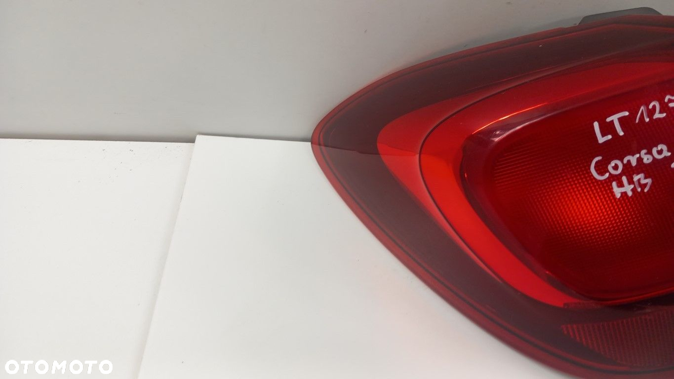 OPEL CORSA E 3D LAMPA TYŁ LEWA - 4