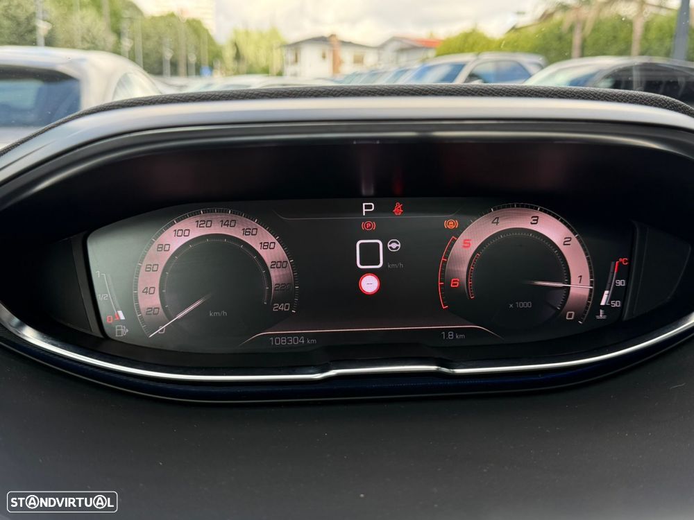 Peugeot 3008 1.5 BlueHDi GT EAT8 - 37