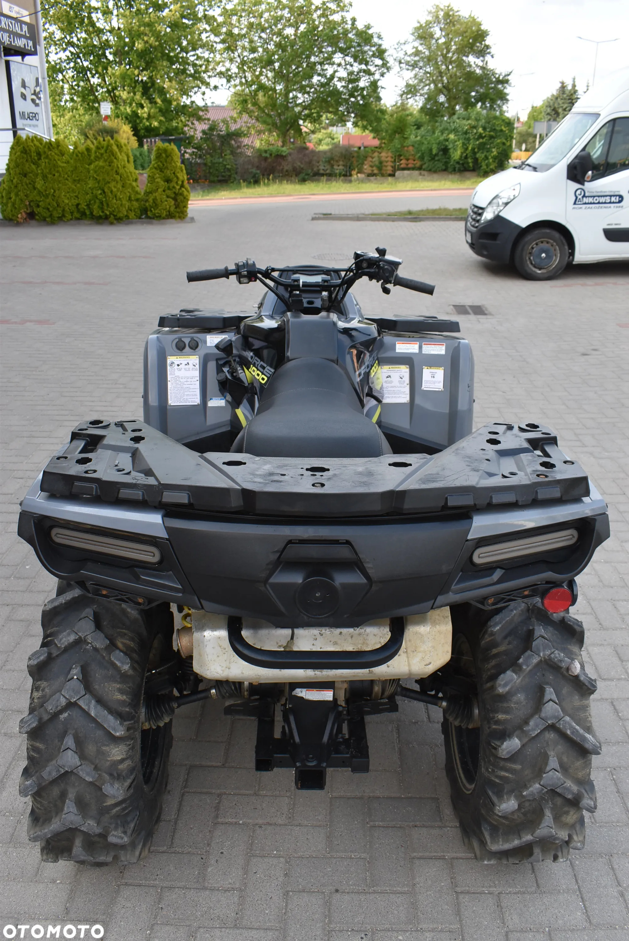 CFMoto CForce - 9