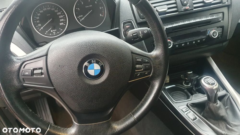 BMW Seria 1 116d DPF Edition Sport - 9