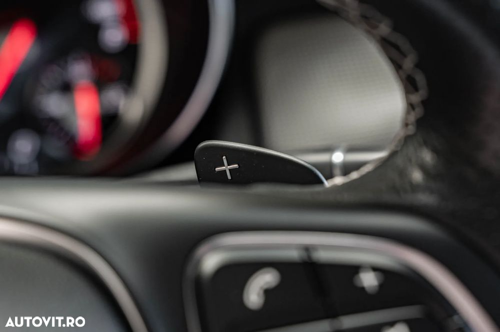 Mercedes-Benz CLA 200 d 7G-DCT AMG Line - 28