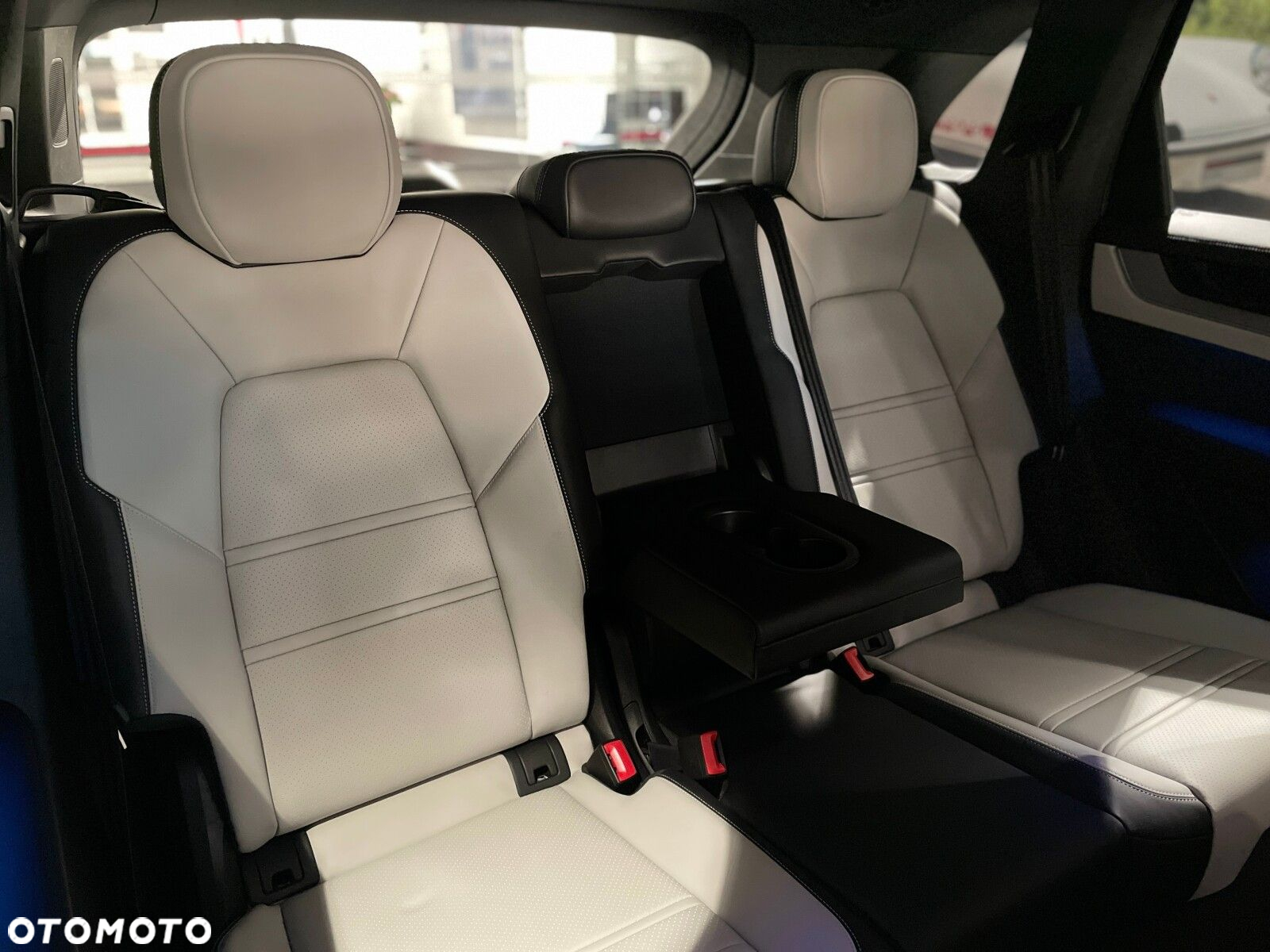 Porsche Cayenne - 39