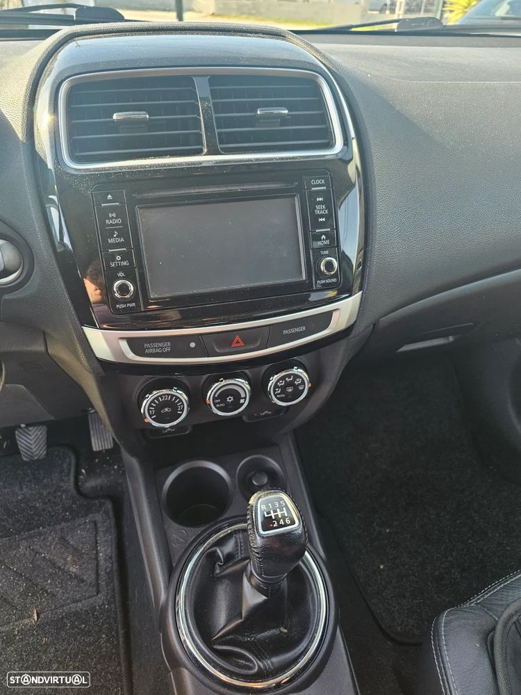 Mitsubishi ASX 1.6 DI-D 4WD MGN - 10