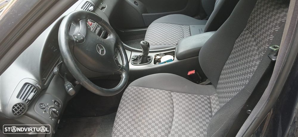 Mercedes-Benz C 220 CDi Avantgarde - 7