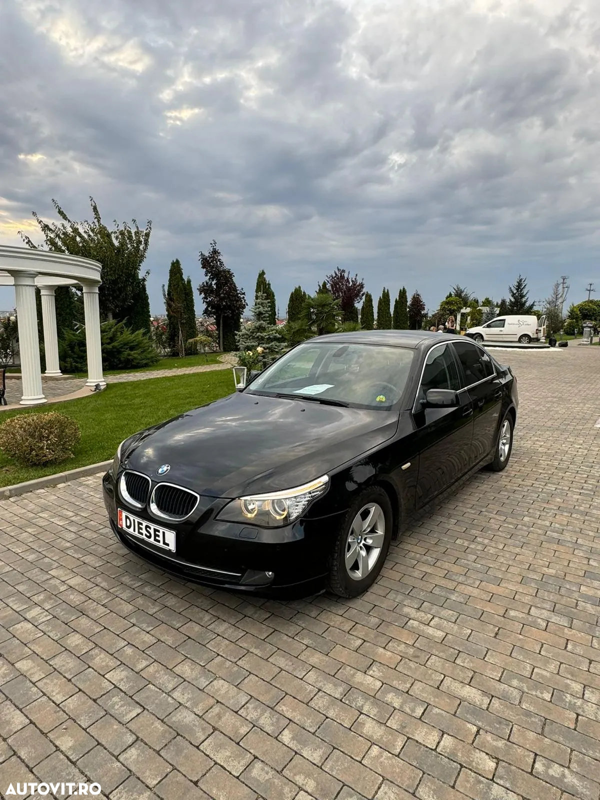 BMW Seria 5 520d - 2