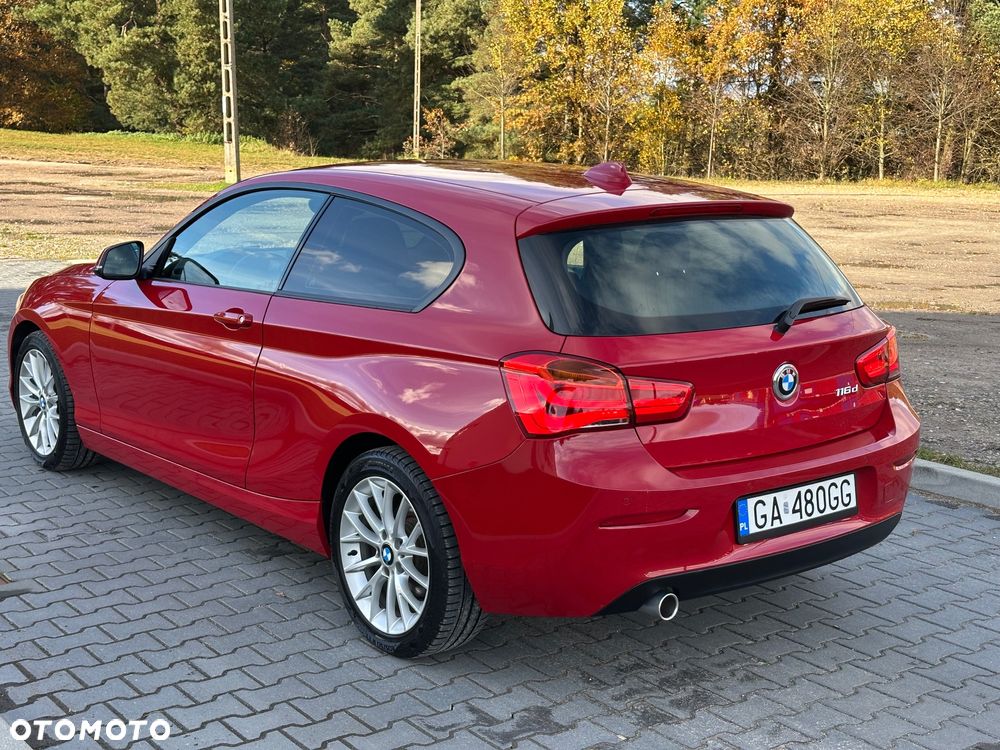 BMW Seria 1 116d EfficientDynamics - 8