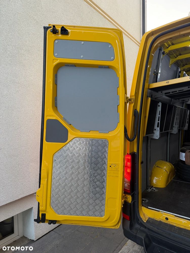 Volkswagen E-CRAFTER - 35