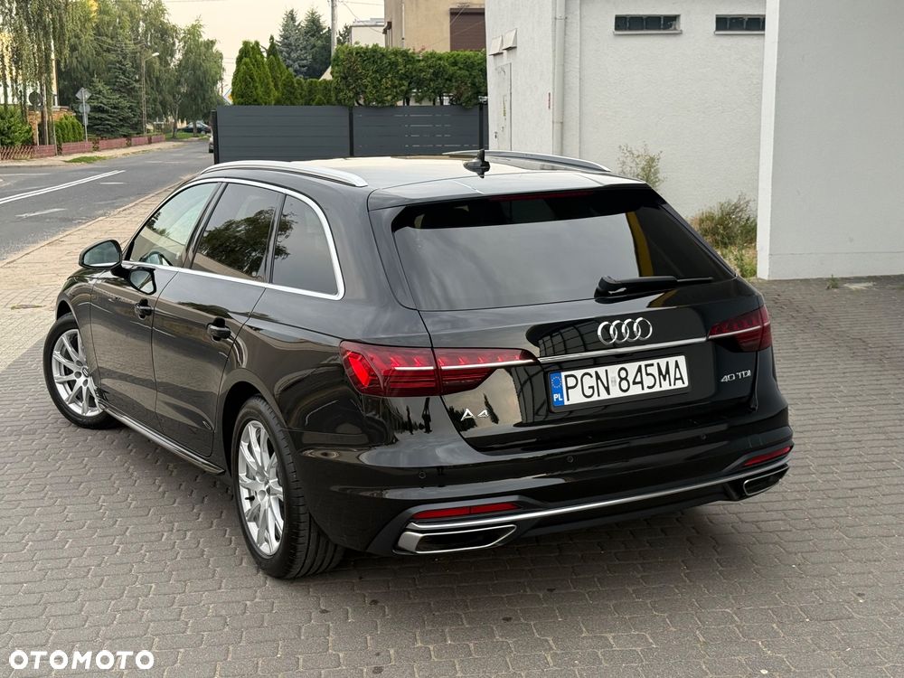Audi A4 Avant 40 TDI S Line S tronic - 4
