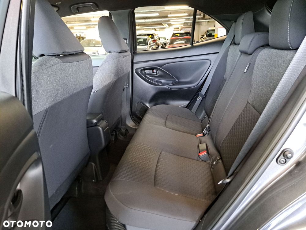 Toyota Yaris Cross Hybrid 1.5 Style - 13