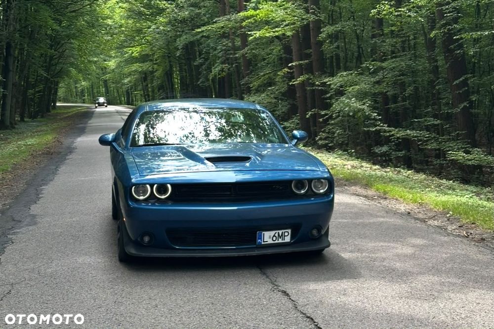 Dodge Challenger 5.7 R/T - 10