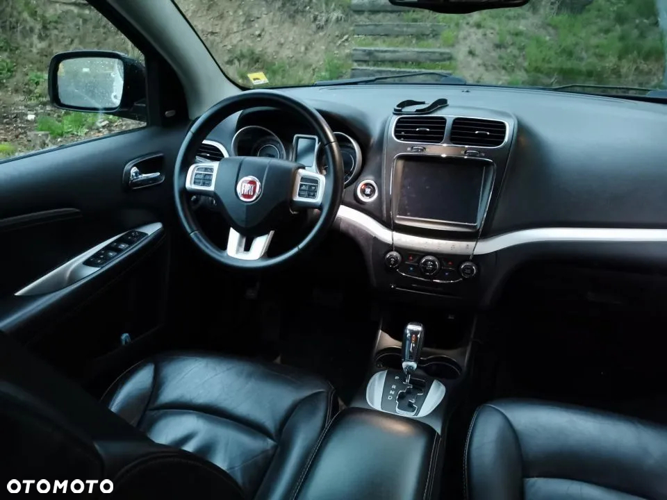Fiat Freemont 2.0 Multijet Black Code AWD - 17