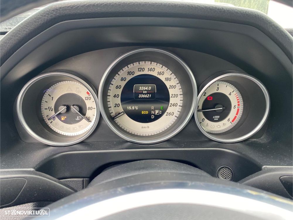 Mercedes-Benz E 250 BlueTEC Elegance 4-Matic - 41