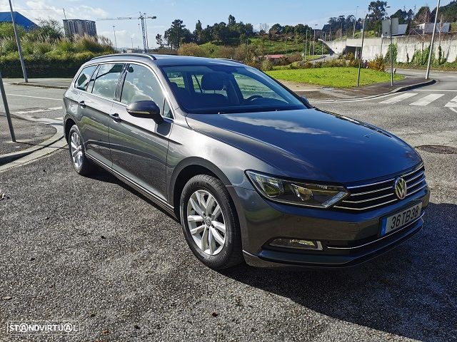 VW Passat Variant 2.0 TDi DSG (BlueMotion ) Comfortline - 3