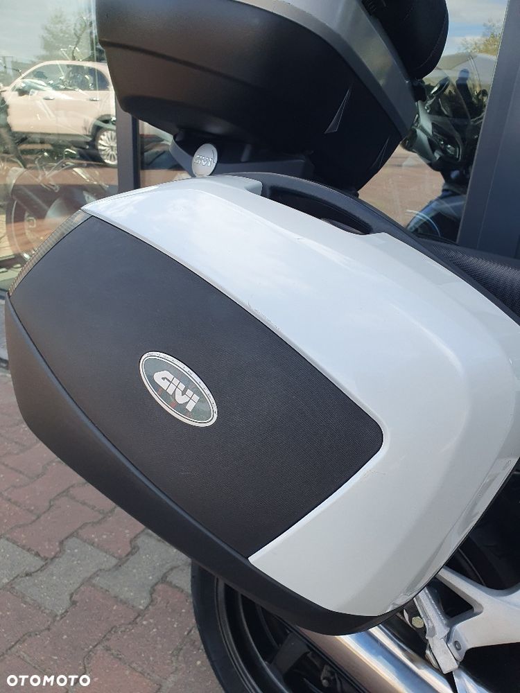 Honda VFR - 17