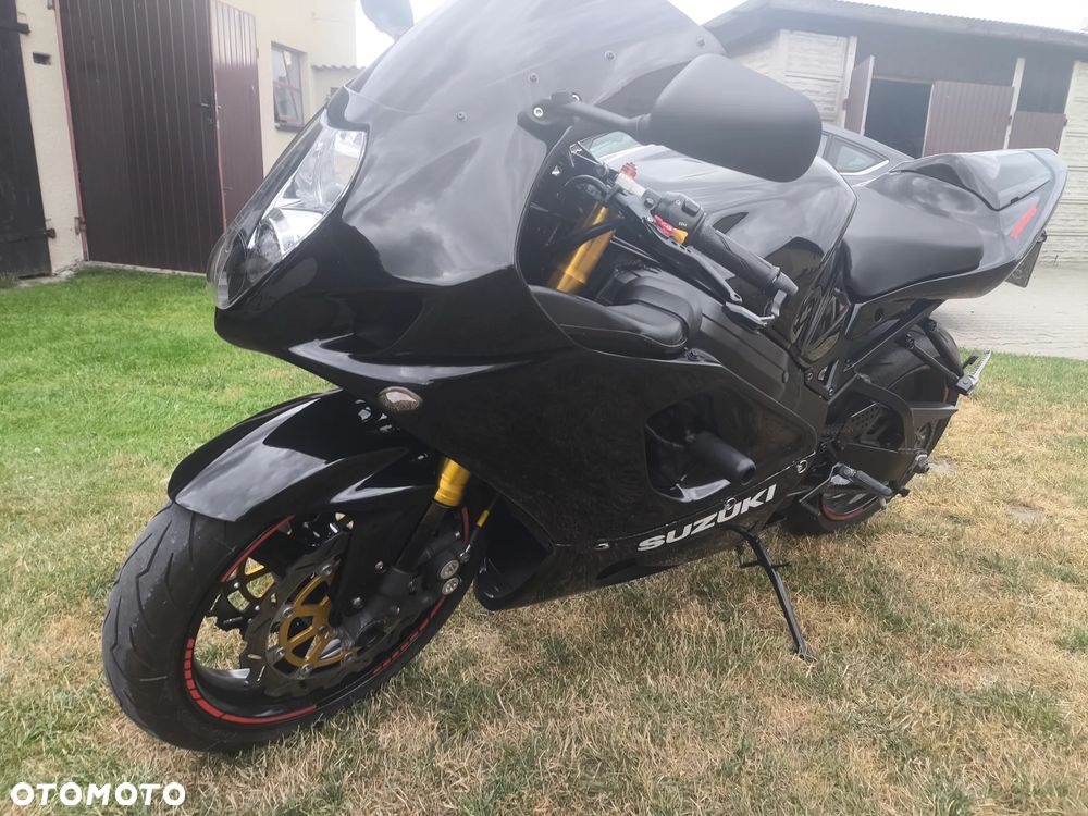 Suzuki GSX-R - 19