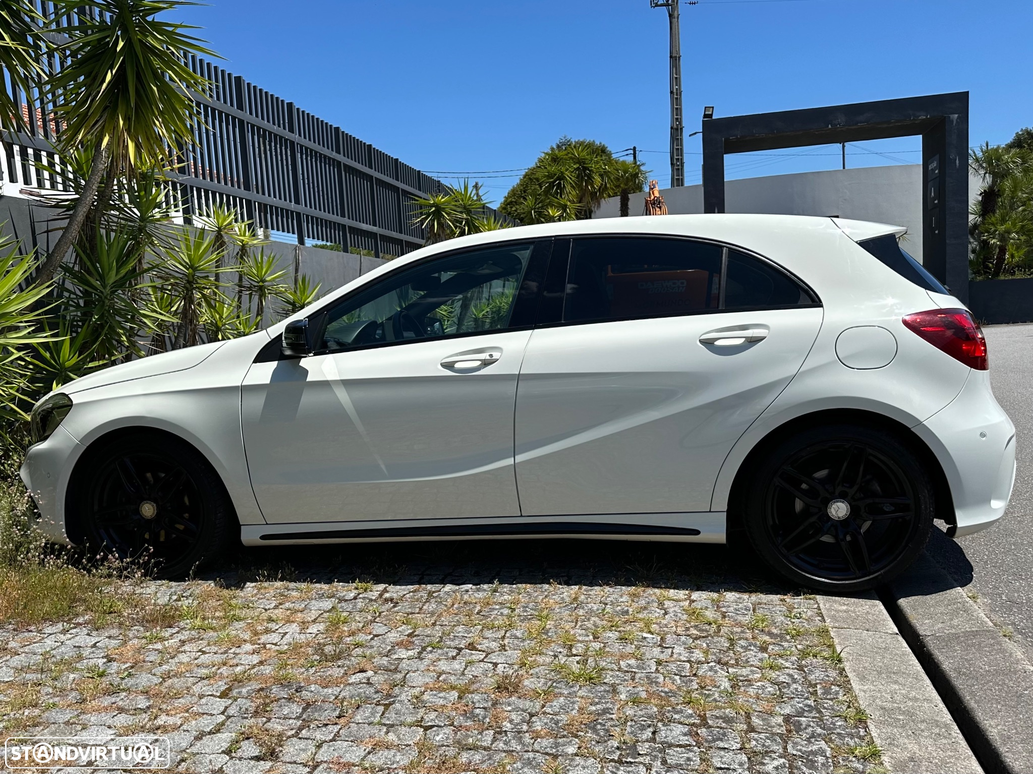 Mercedes-Benz A 180 CDI 7G-DCT AMG Line - 6