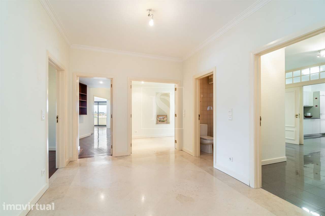 Apartamento T4 Venda em Cascais e Estoril,Cascais - Grande imagem: 2/30