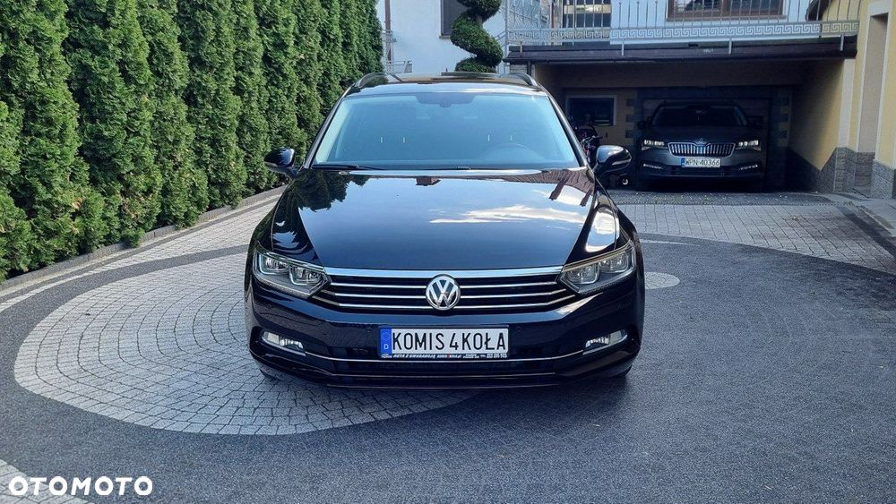 Volkswagen Passat - 10