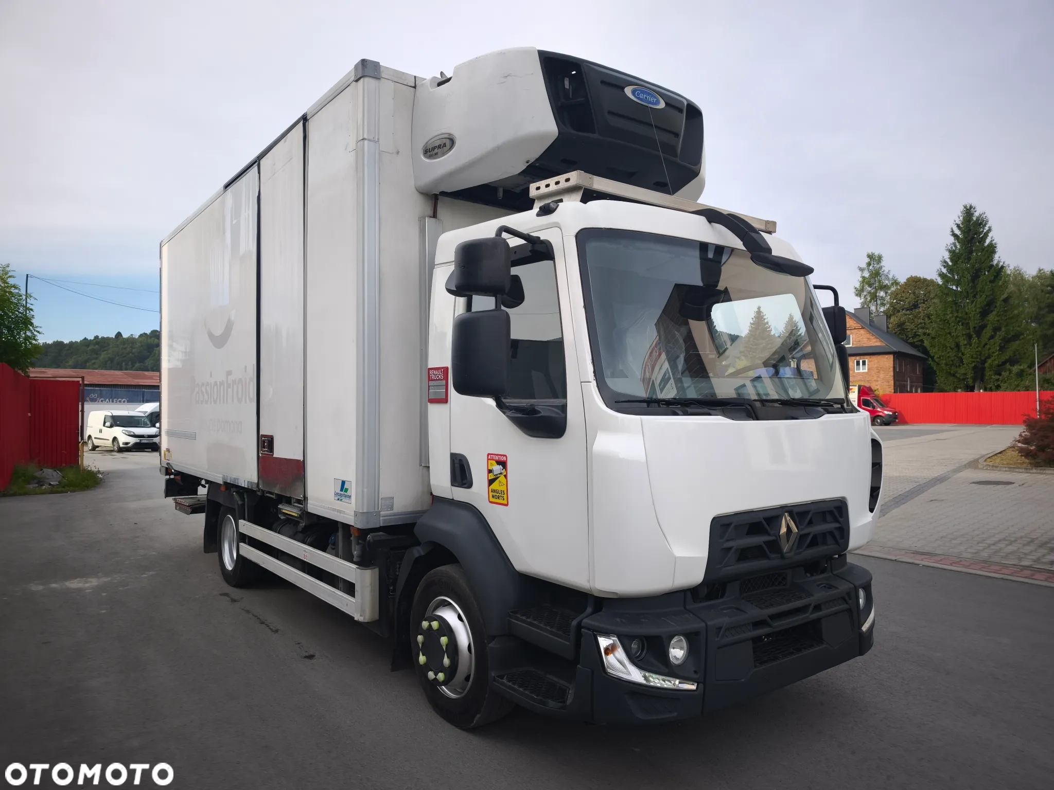 Renault Gama D 210  rama do zabudowy poduszka klima - 4