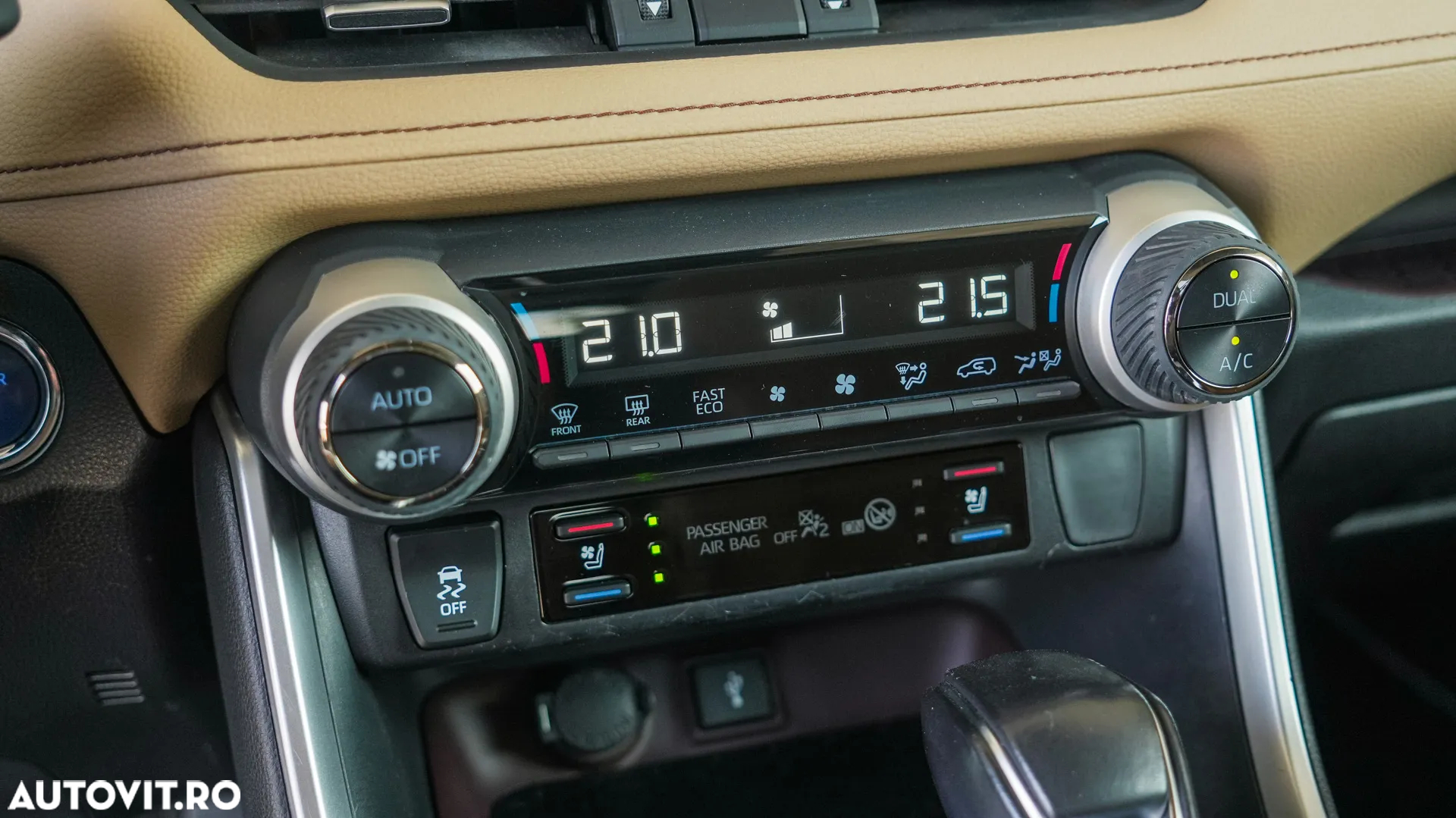 Toyota RAV4 2.5 4x4 Hybrid Comfort - 13