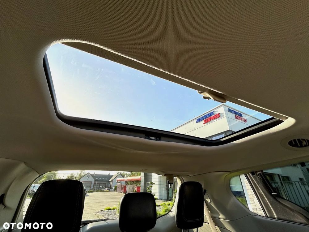 Chrysler Pacifica - 28