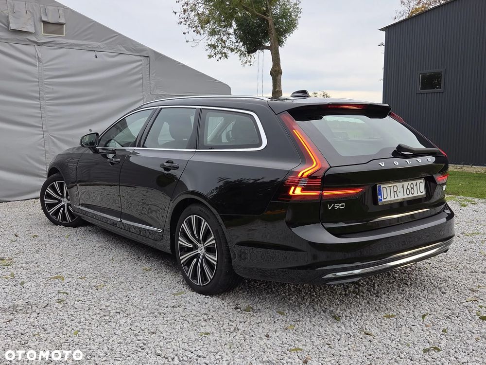 Volvo V90 T6 AWD Plug-In Hybrid Inscription Expression - 4