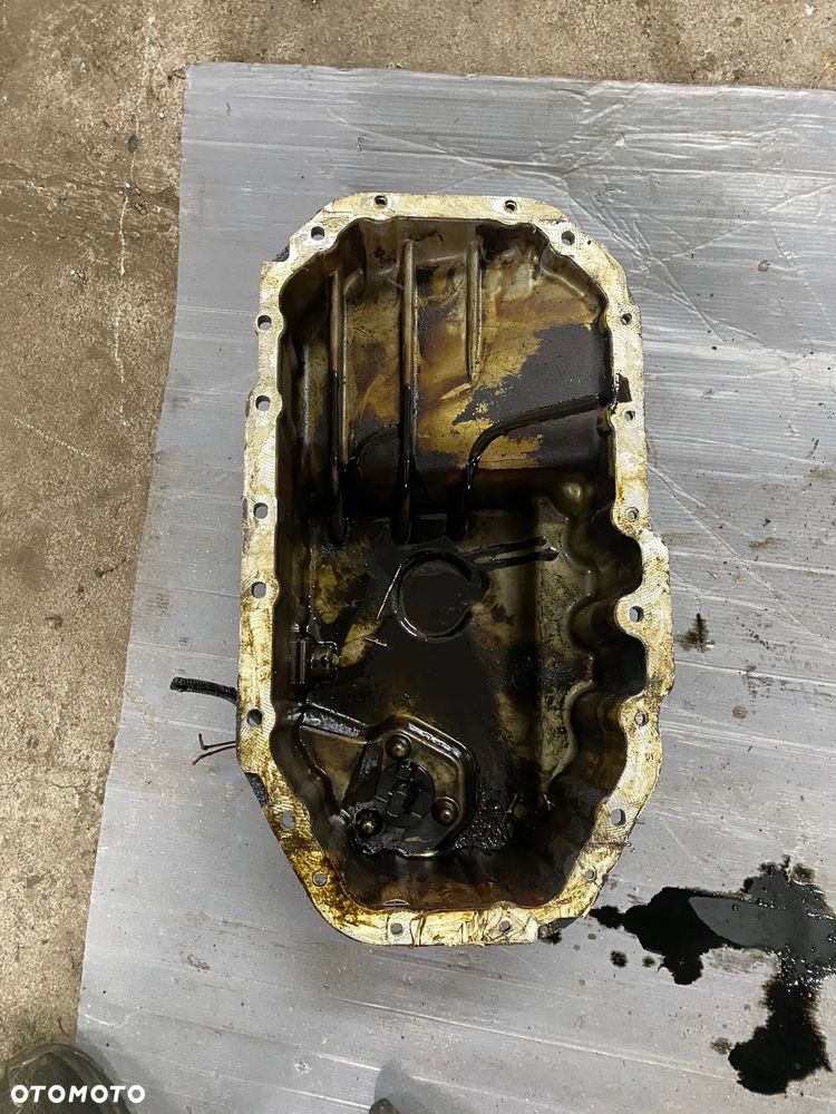 Volkswagen Bora miska olejowa 1.6 FSI - 2
