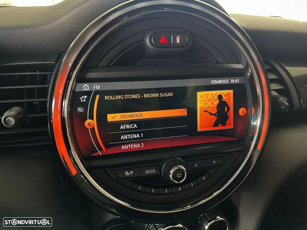 MINI 3 Portas Cooper SE Yours - 11