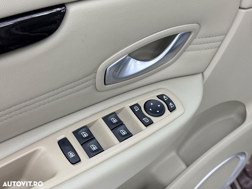 Renault Grand Scenic TCe 130 Dynamique - 10