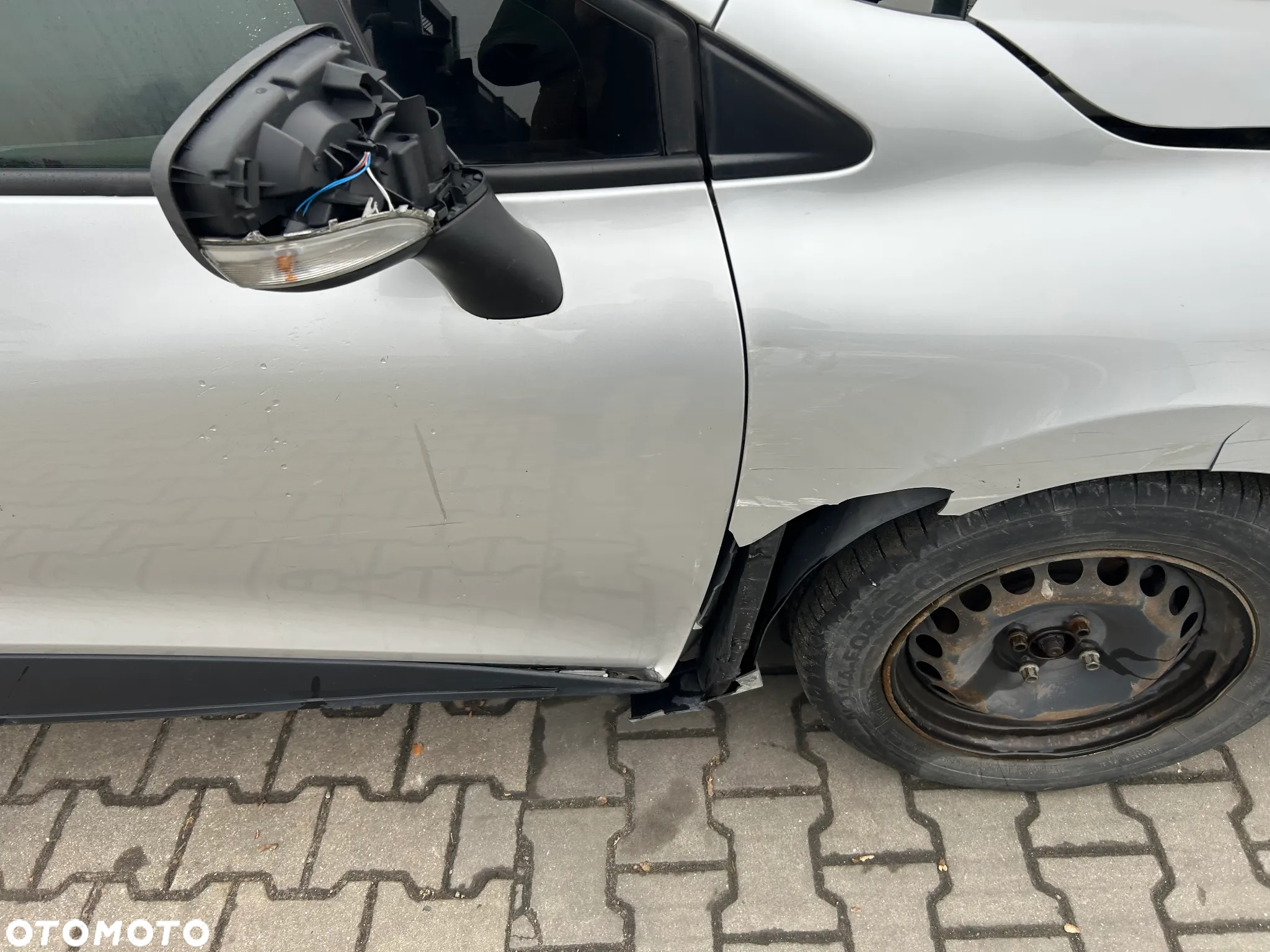 Renault Clio - 22