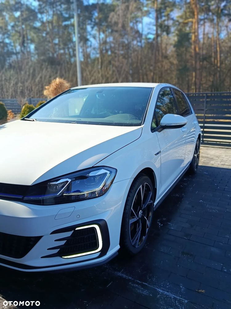 Volkswagen Golf - 7