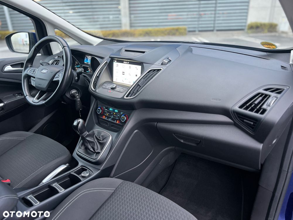Ford C-MAX - 21