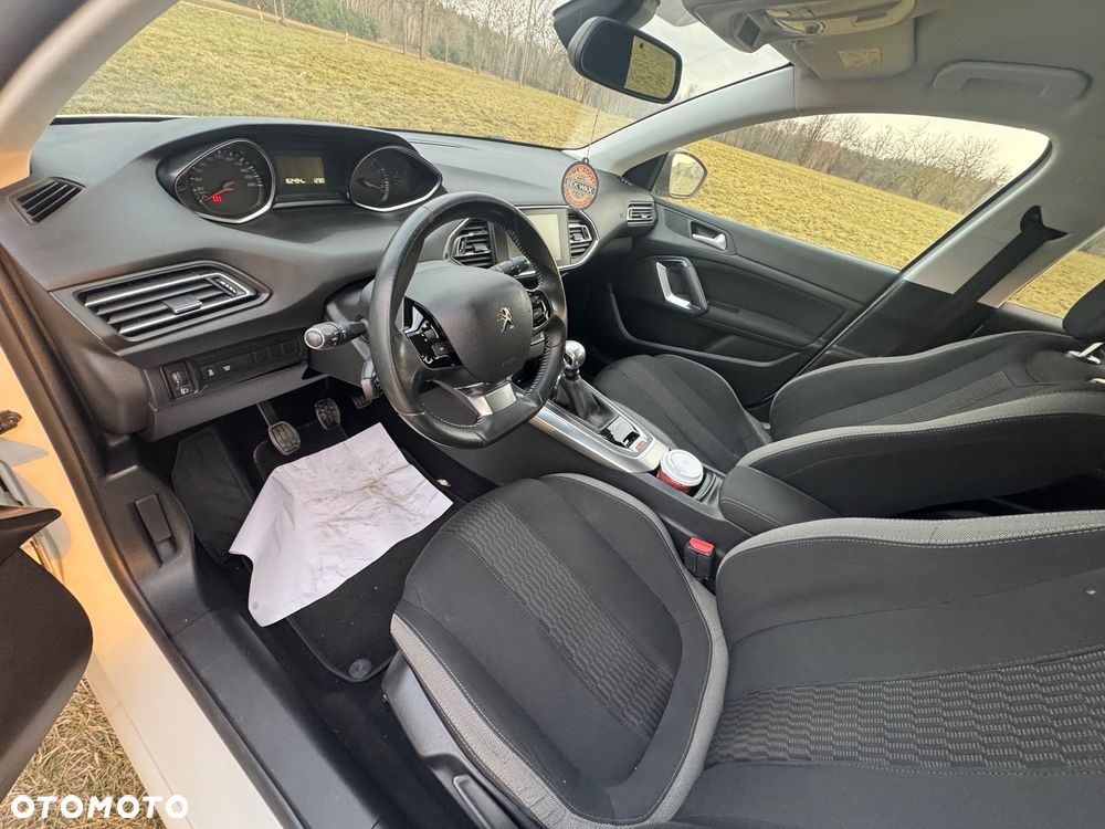 Peugeot 308 PureTech 110 Stop & Start Allure - 5