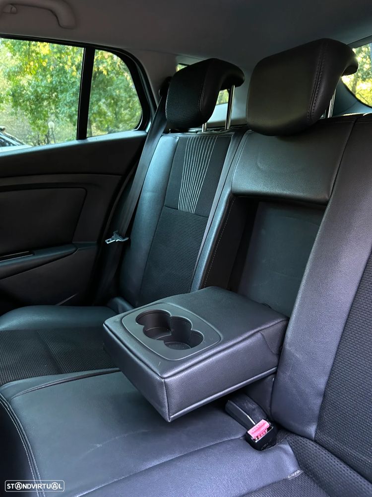 Renault Mégane Sport Tourer 1.5 dCi Dynamique - 23