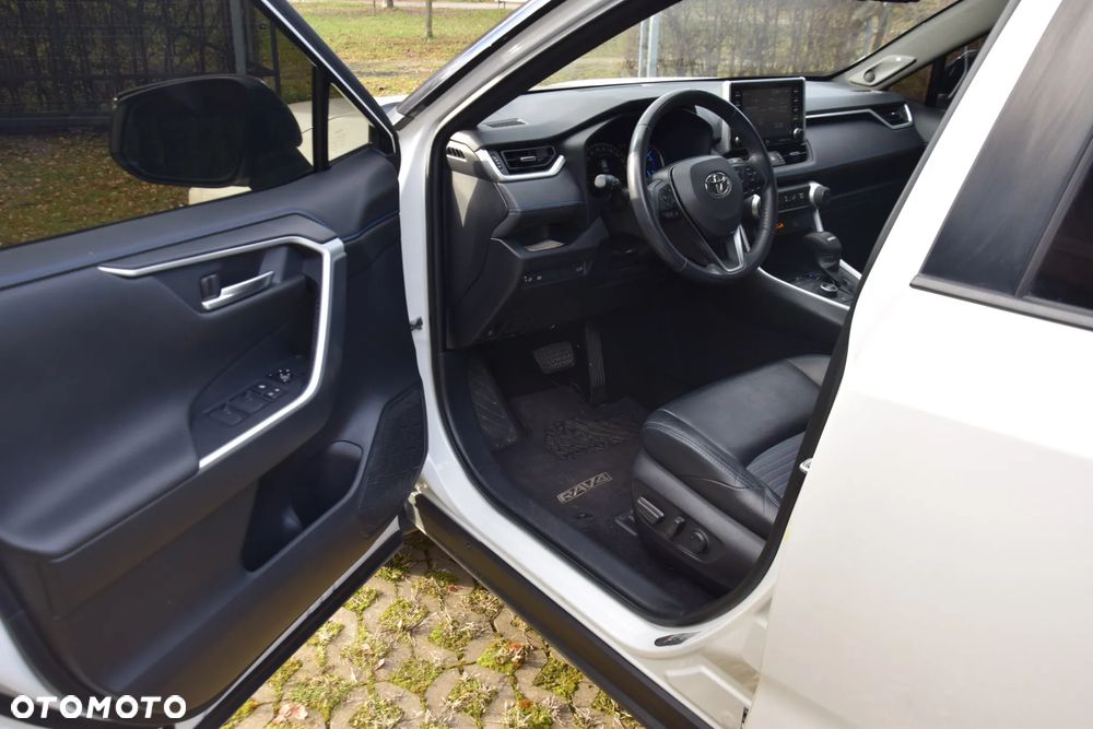 Toyota RAV4 - 14