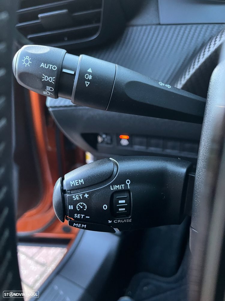 Peugeot 2008 PureTech 100 Style - 15