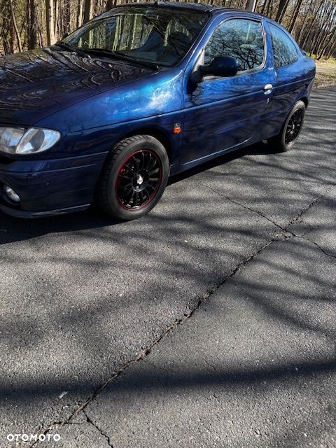 Renault Megane - 1